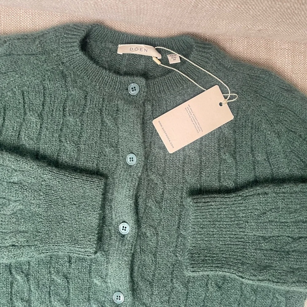 Doen Penrose Cable Knit Cardigan - Picture 3 of 7